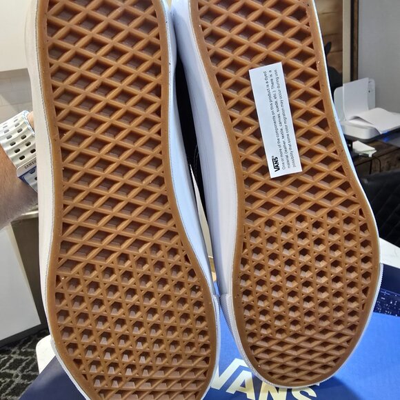 New Vans Premium Old Skool 36 LX Black/White Sneakers Low-Top Shoes MENS SZ 12 - Picture 8 of 9